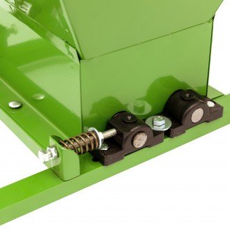 Zdrobitor de struguri cu tamburi reglabili- 300kg/h