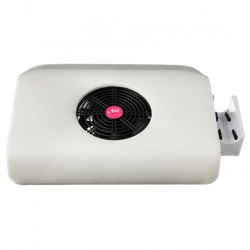 Aspirator praf unghii