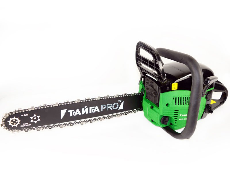 Drujba ruseasca TAIGA Pro 5.9 CP, 2 lame + 2 lanturi (38cm, 45cm)